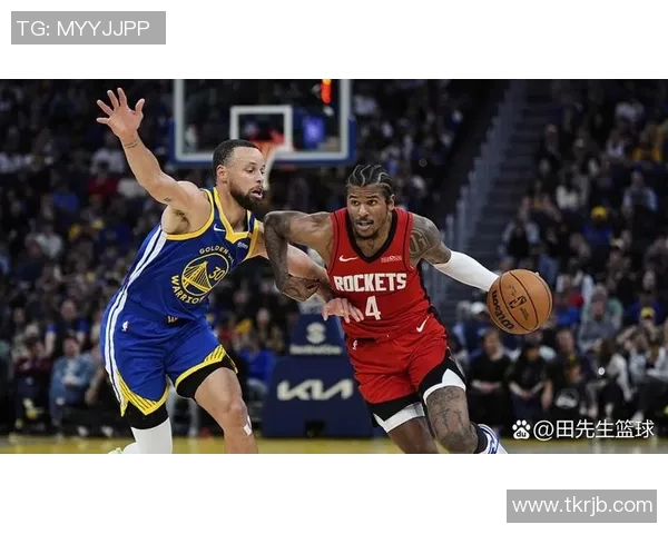 库里28分达到新里程碑,勇士射落太阳止连败布克空砍38分